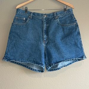 Halston Jeanswear Blue Jean Shorts